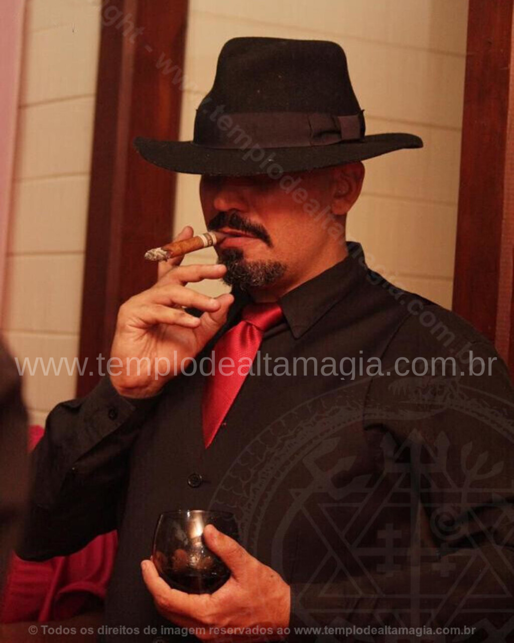 Exu 7 Chaves
